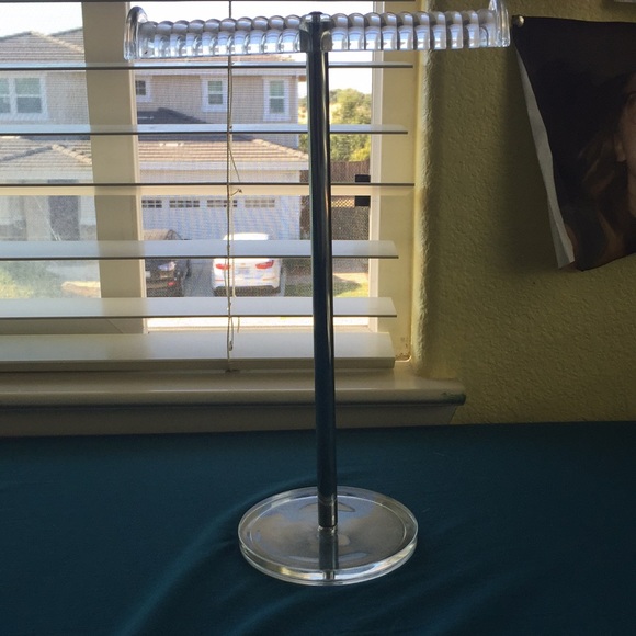 Necklace holder - Picture 2 of 4